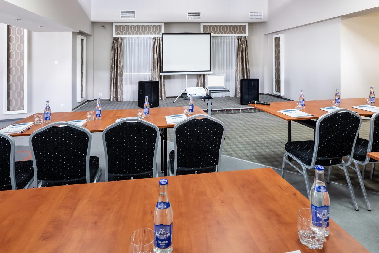 Hotel Sezam Machowa Εξωτερικό φωτογραφία